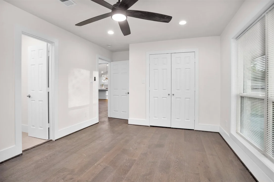 Photo of 4323 Tilson Lane