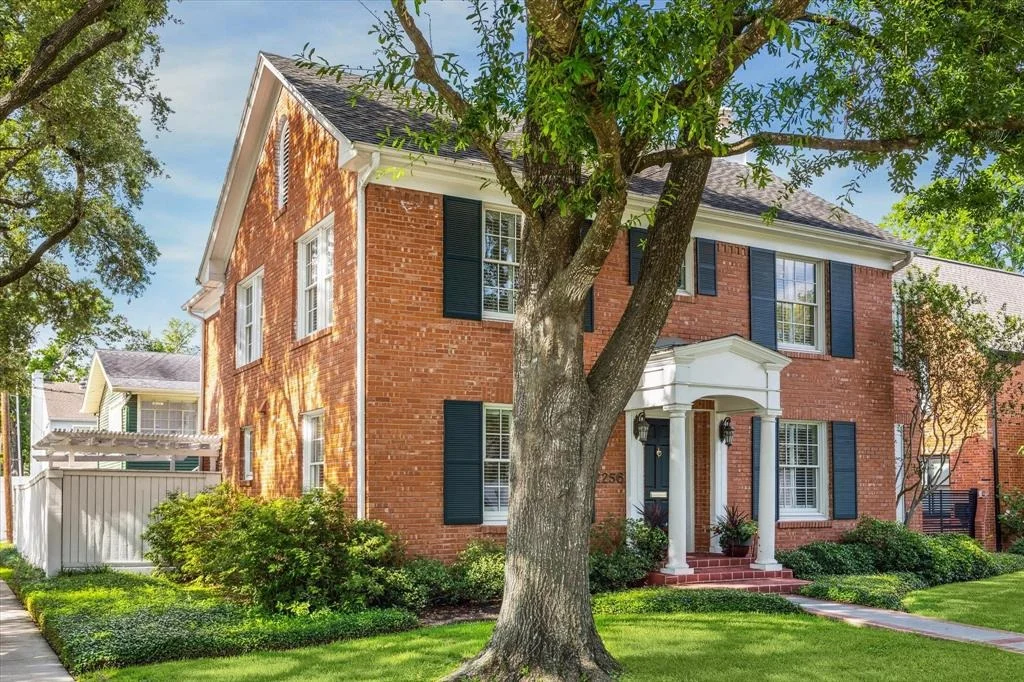 Photo of 2256 Dryden Road