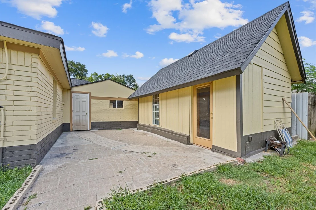 Photo of 1115 Sunny Drive