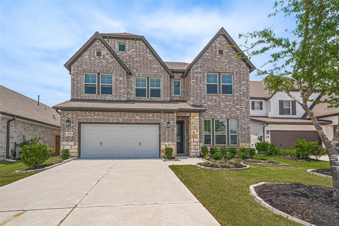 Photo of 13811 Via Toluca Trail