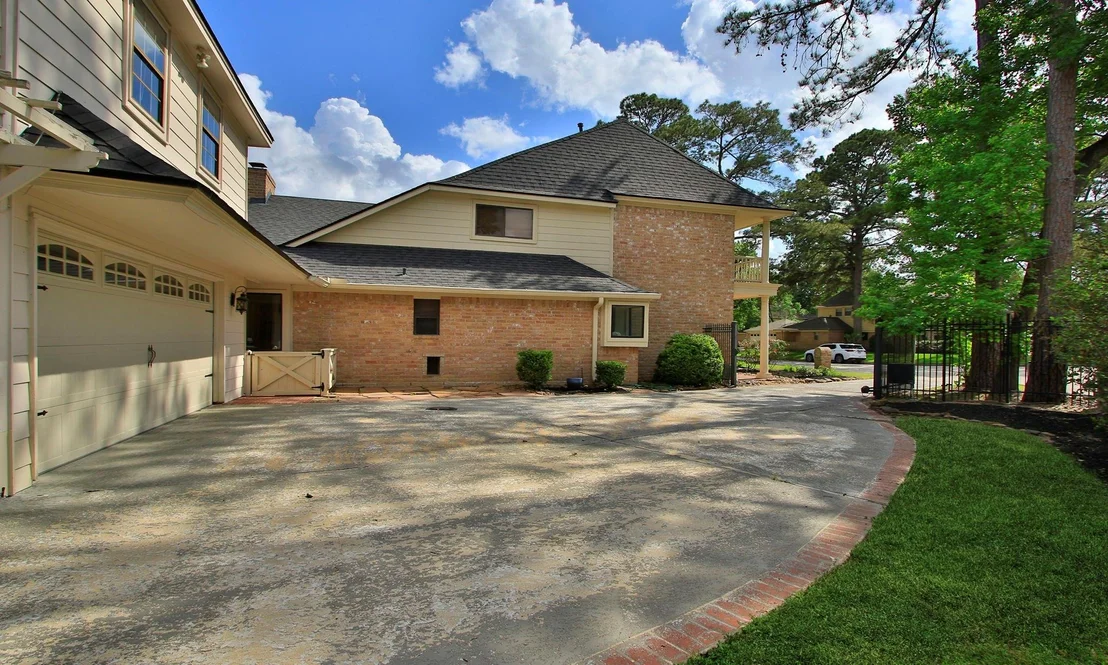 Photo of 16114 Kempton Park Drive