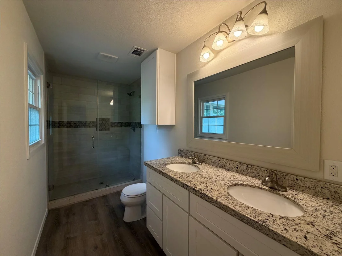 Photo of 1119 Coe Road