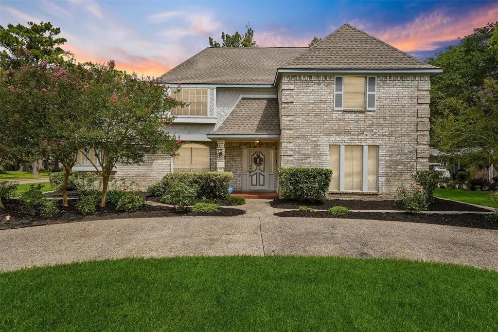 Photo of 8003 Hurst Forest Drive
