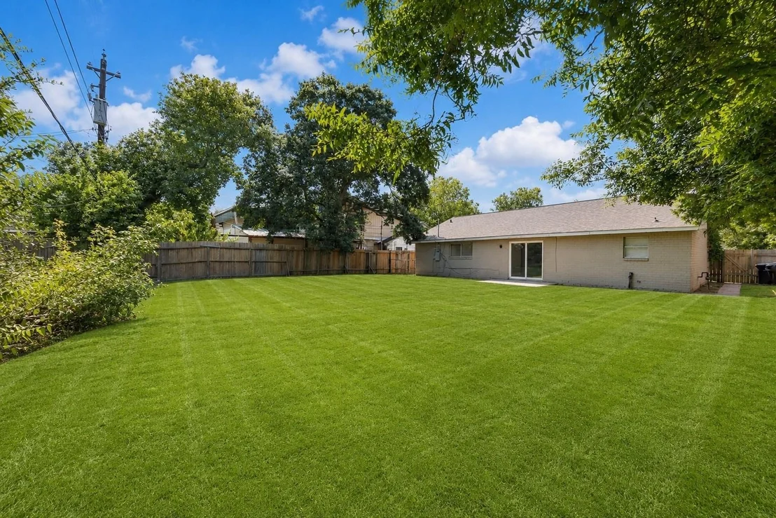 Photo of 5114 Heatherbrook Drive