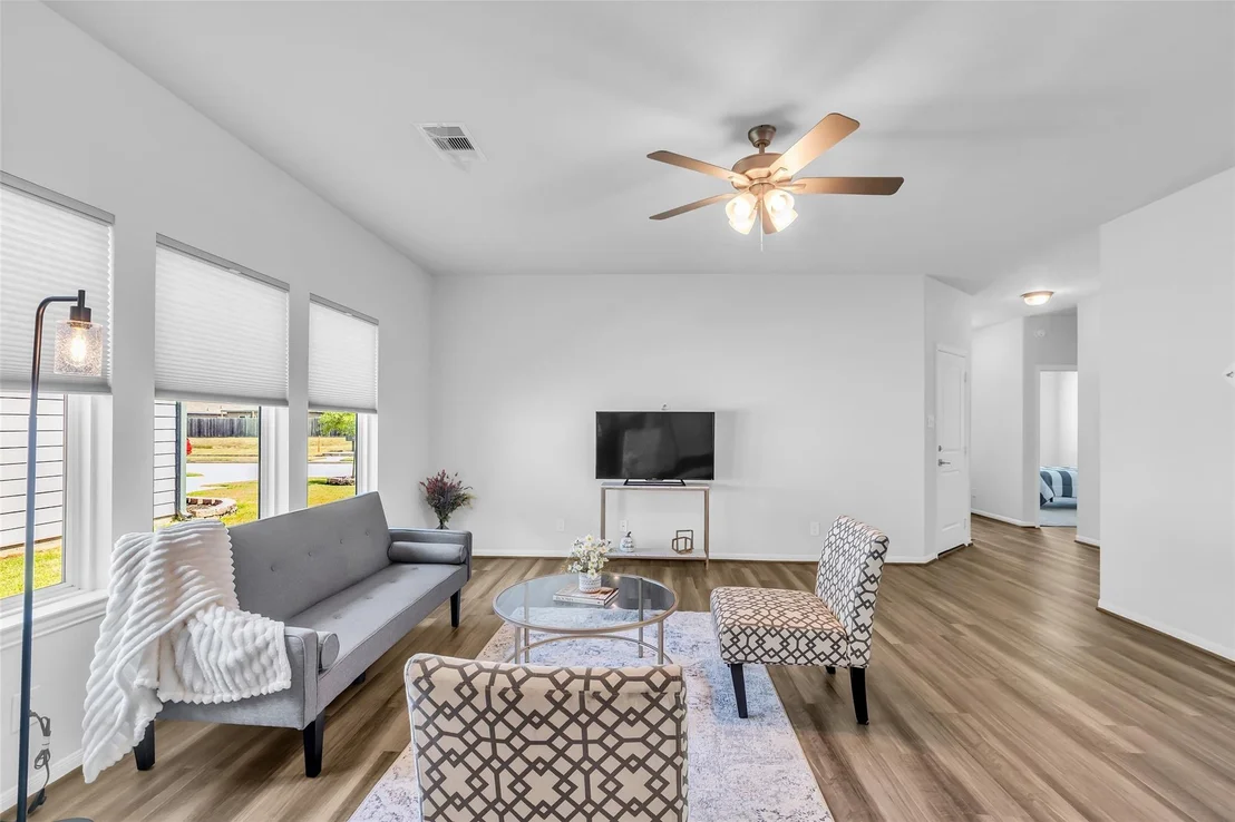 Photo of 1107 Grand Junction Drive