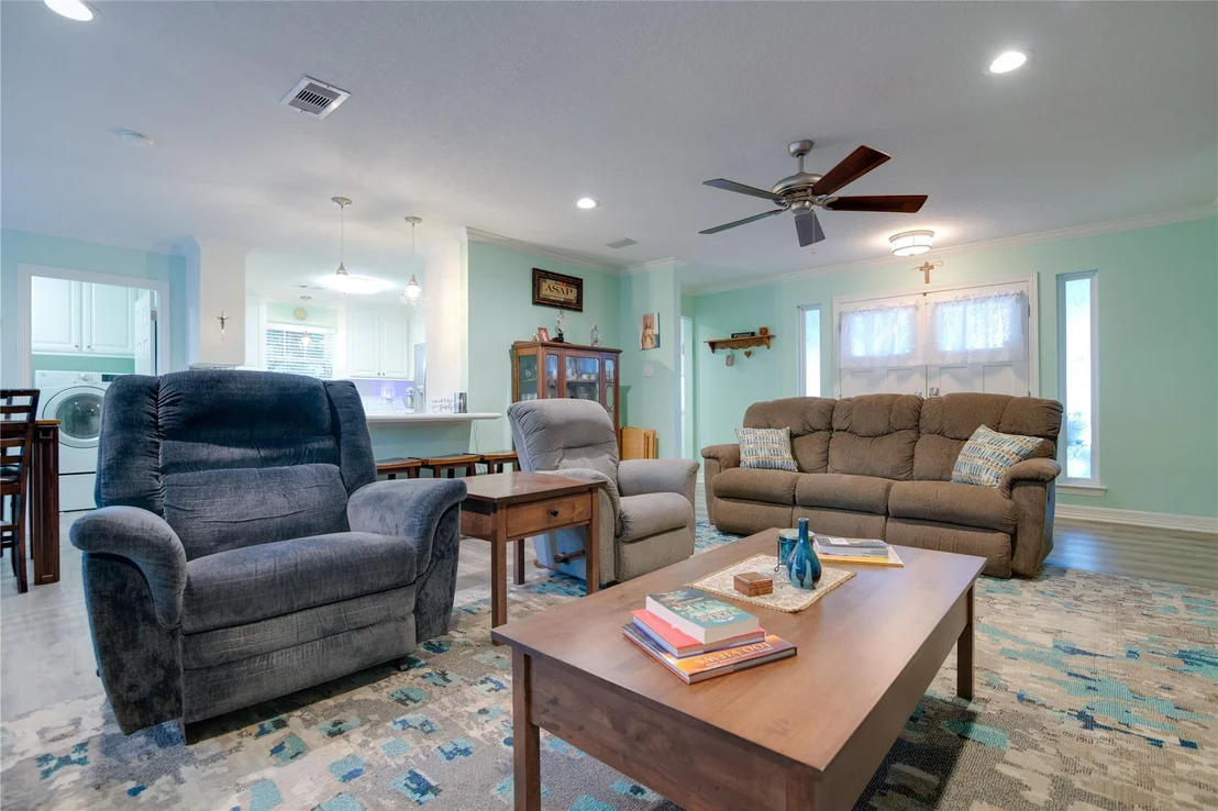Photo of 1202 Sunset Drive