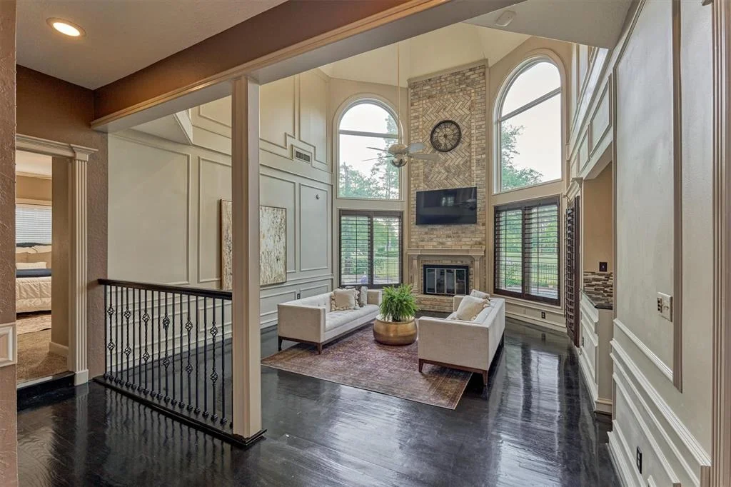 Photo of 24718 Creekview Drive