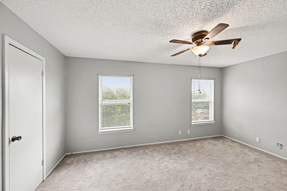 Photo of 8404 Forest Ridge Drive