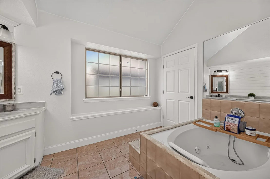 Photo of 14715 Summerway Lane