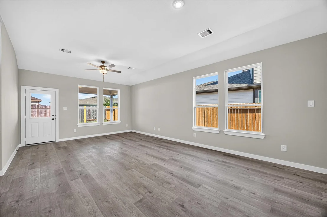 Photo of 16836 Needlepoint Drive