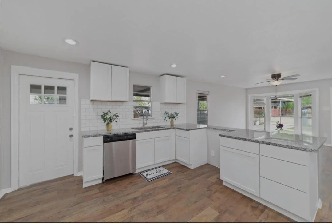 Photo of 2503 Creston Drive