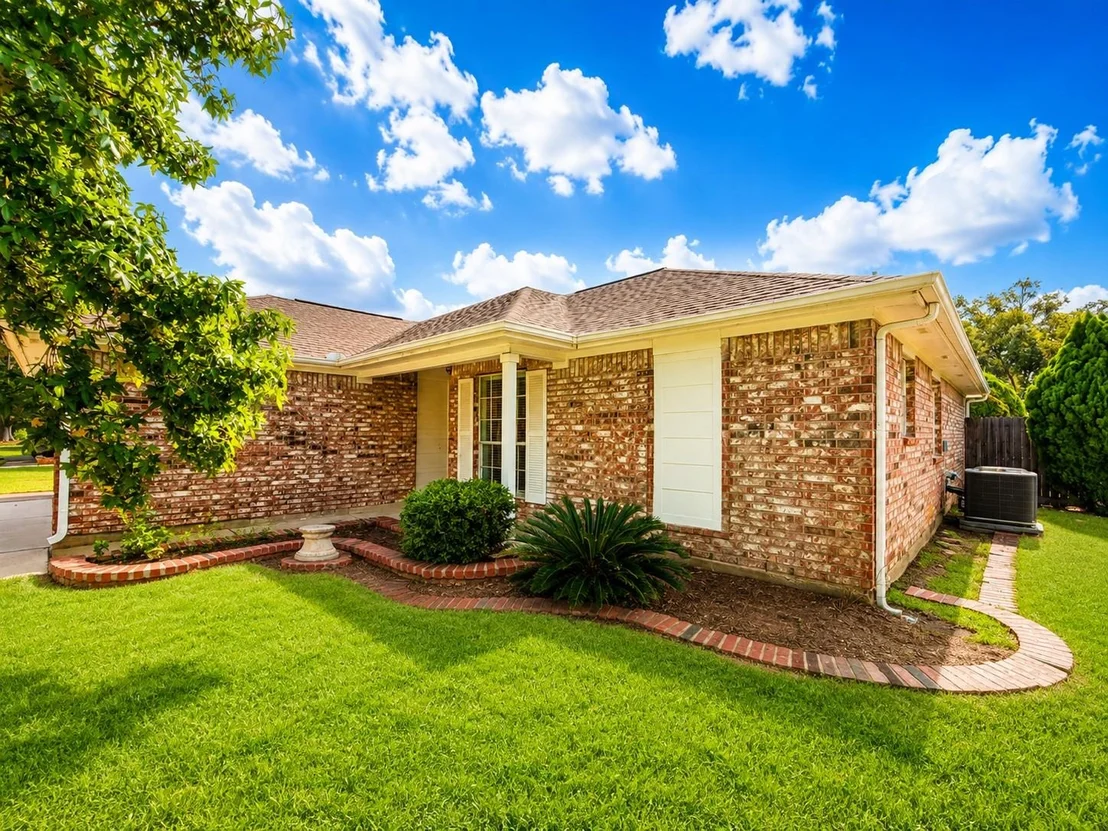 Photo of 7102 Pheasant Grove Drive