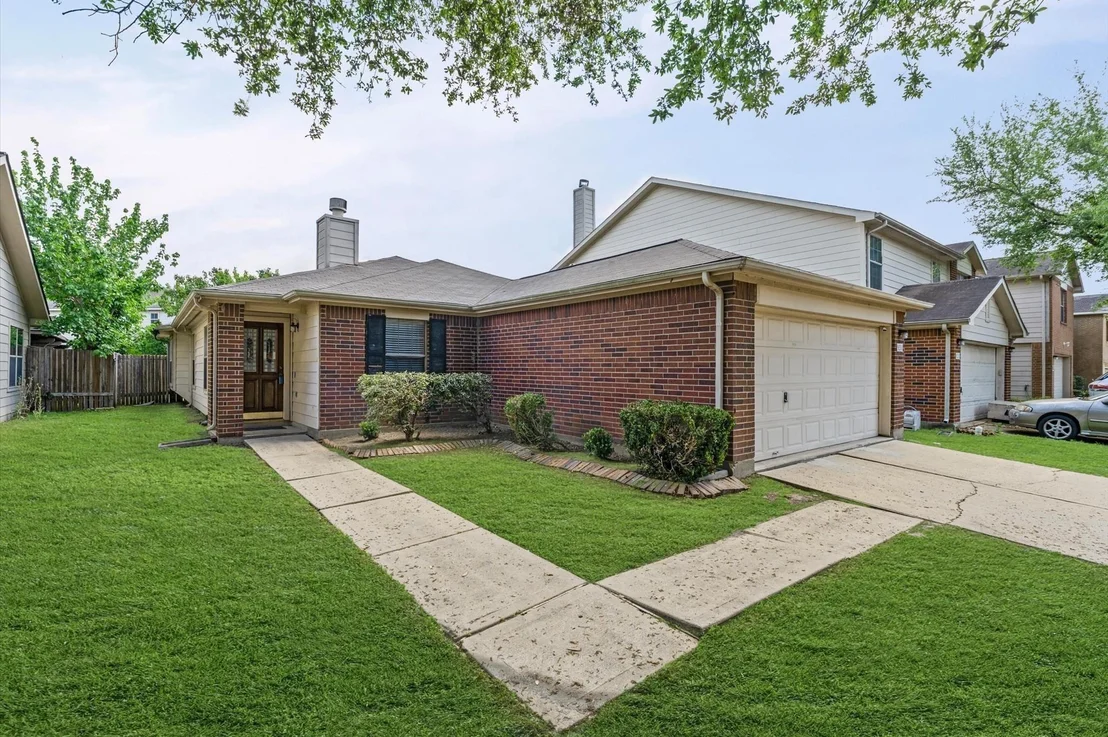 Photo of 9231 Grove Haven Drive