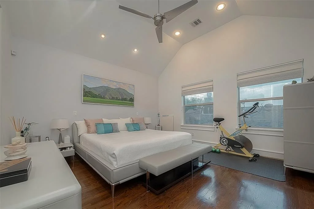 Photo of 6110 Potomac Enclave Drive