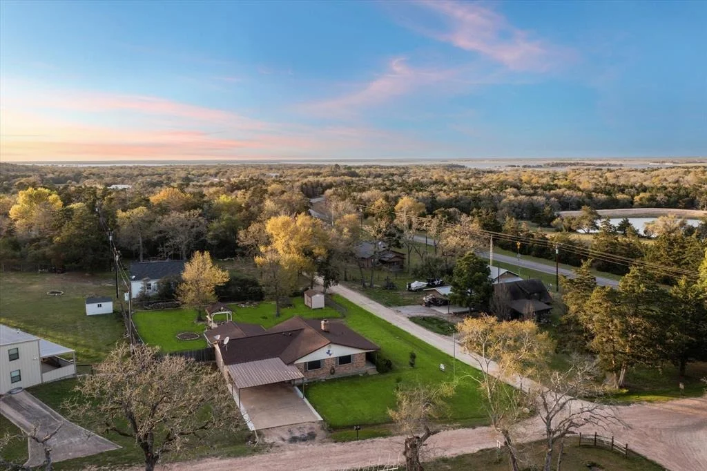 Photo of 1250 Sherwood Road