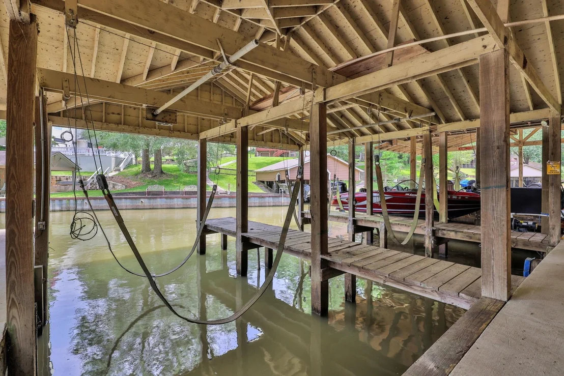 Photo of 210 Harbor Run Drive