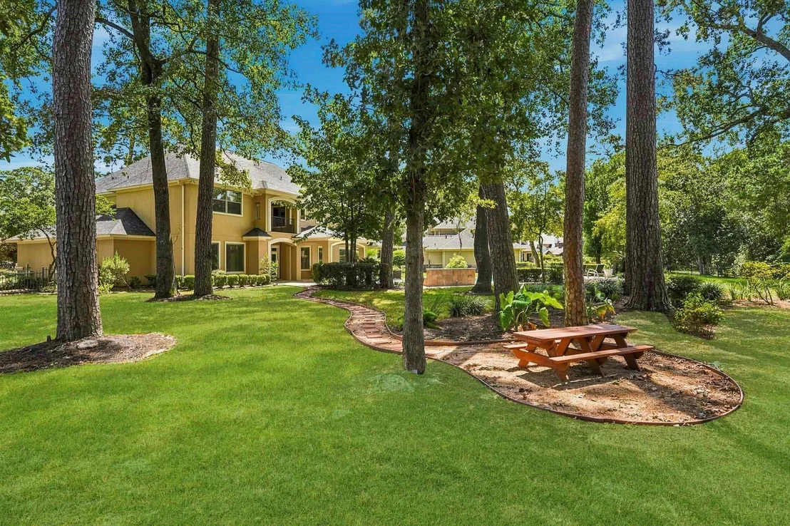Photo of 7611 Kings River Lane