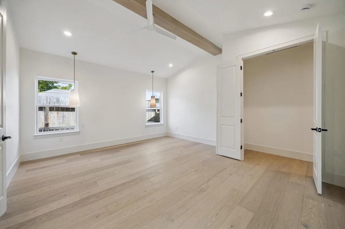 Photo of 10422 Timberoak Drive