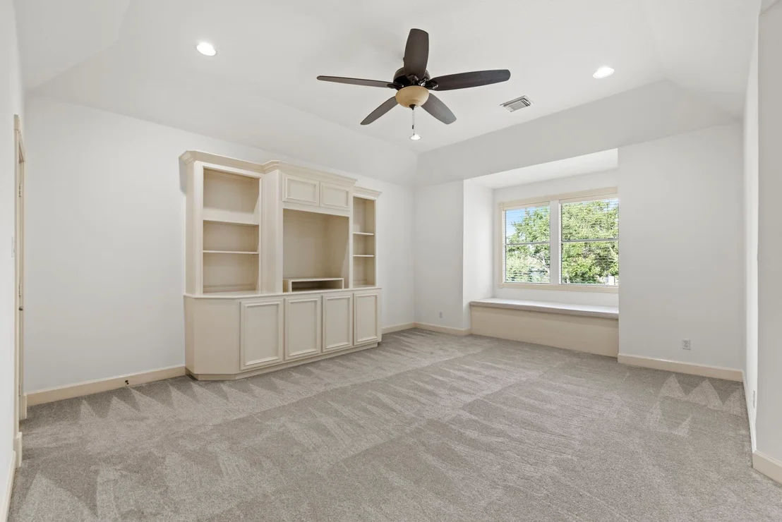 Photo of 3602 Vashon Lane