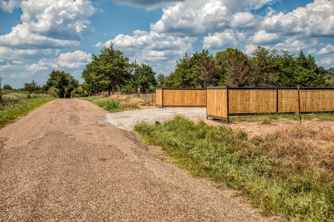 Photo of 8671 County Road 324