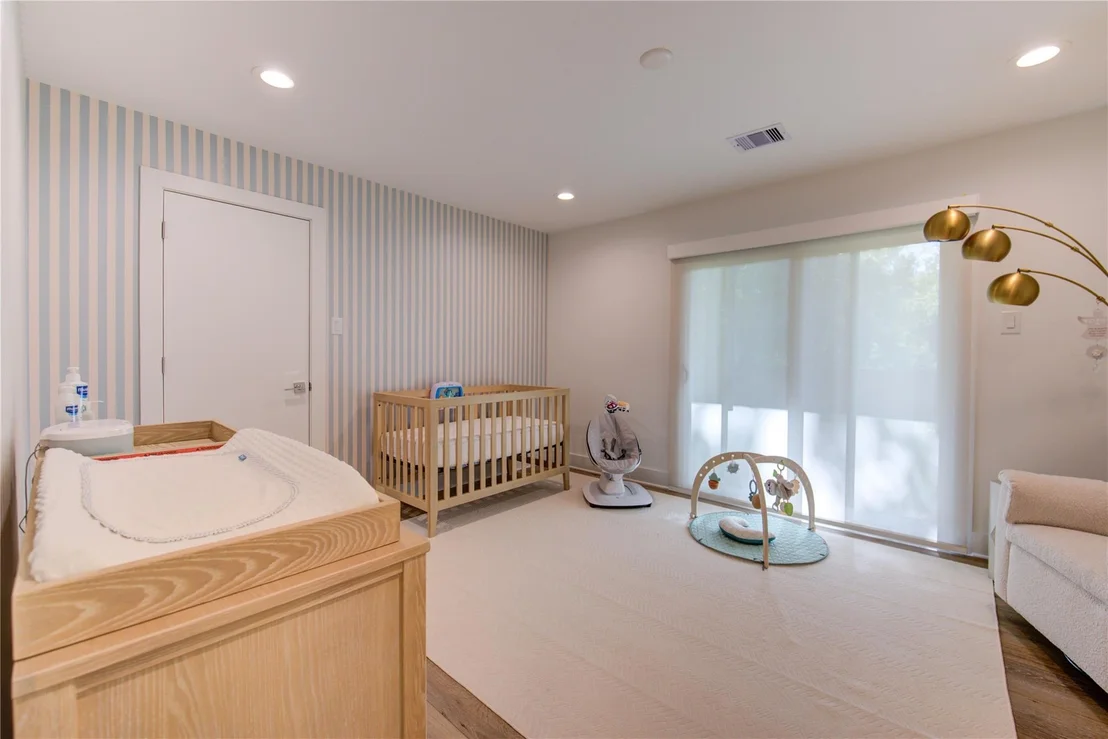 Photo of 303 Isolde Drive