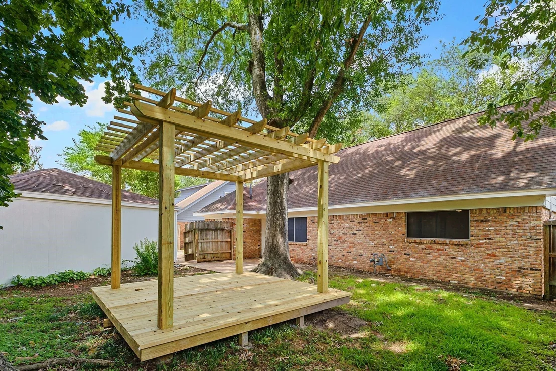 Photo of 2706 Burke Road