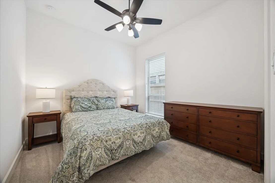 Photo of 31130 Crescent Hill Drive