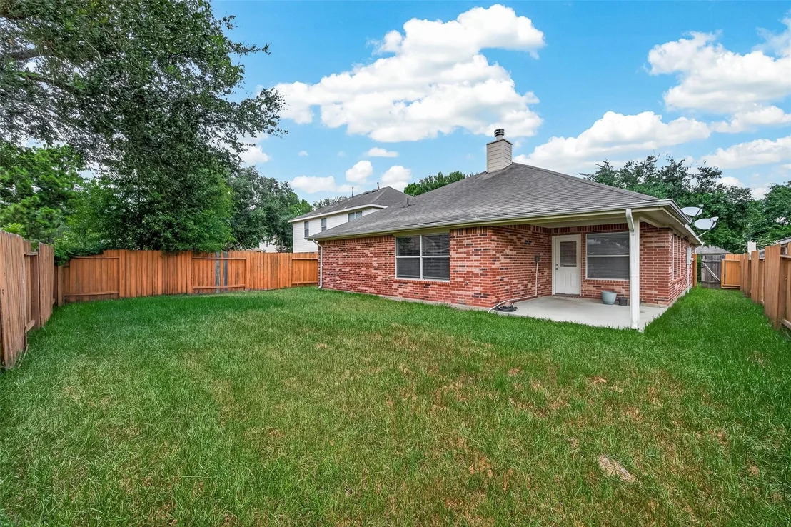 Photo of 5006 Juniper Walk Lane