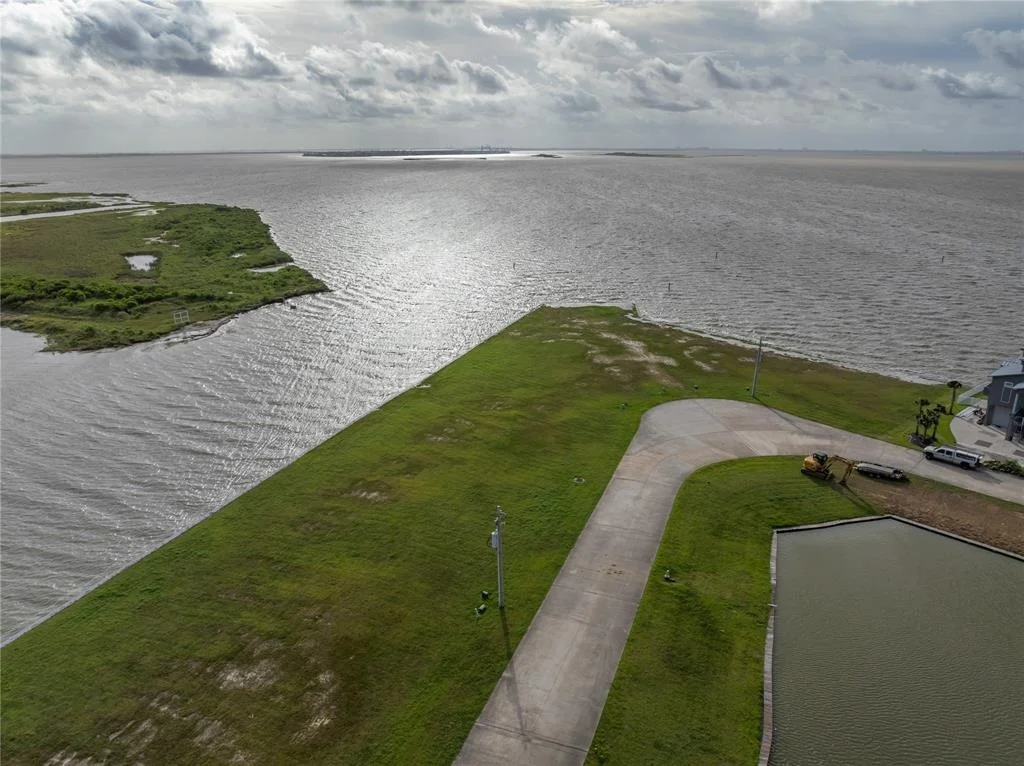 Photo of 53 Water Key