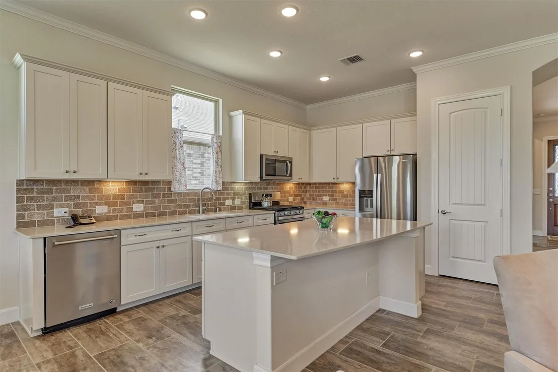 Photo of 132 Chestnut Bay