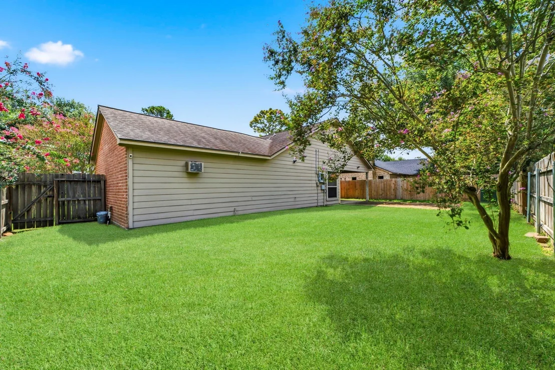 Photo of 1410 Park Wind Drive