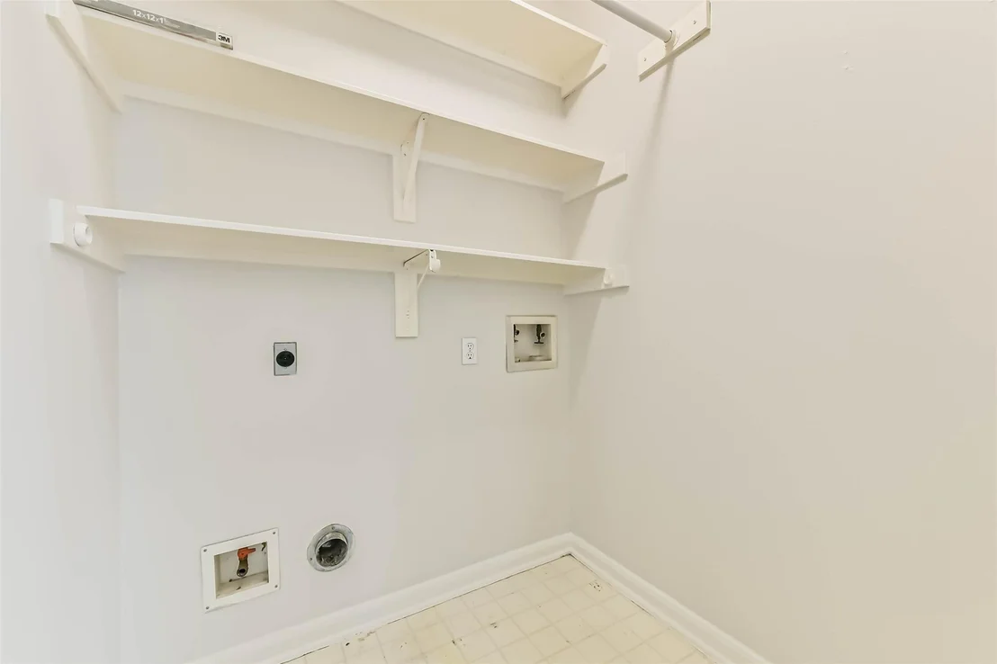 Photo of 6338 Maple Spring Place