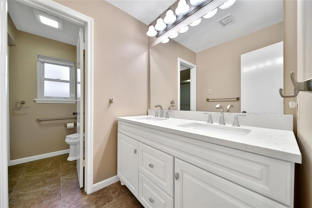 Photo of 207 Blue Ridge Drive