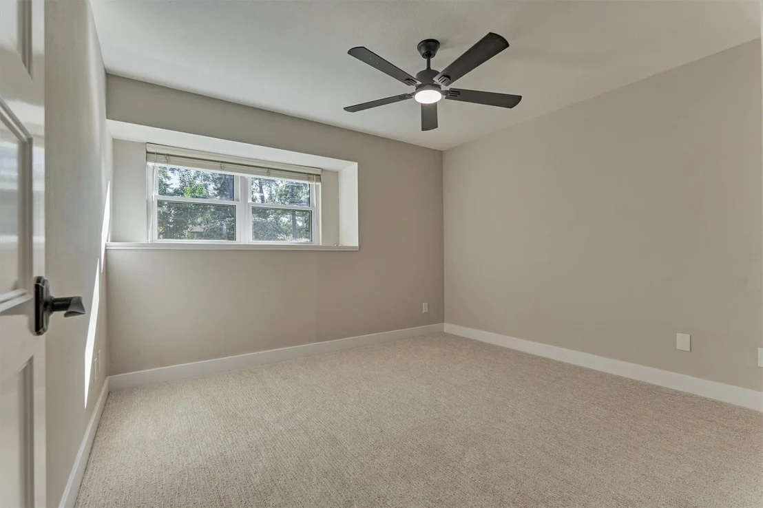 Photo of 6006 Bayonne Drive