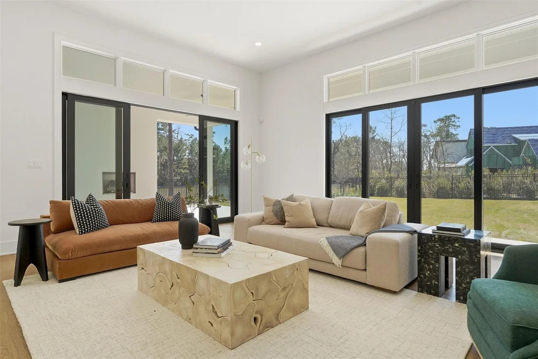 Photo of 50 Aria Isle Drive