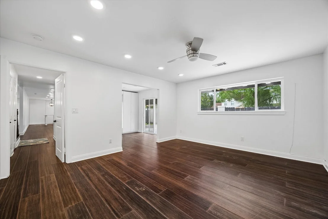 Photo of 10602 Riverview Drive
