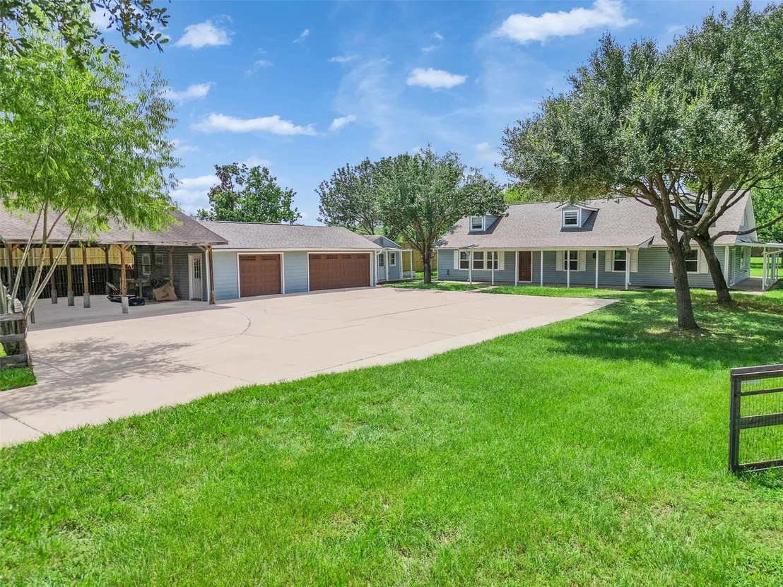 Photo of 28085 Morton Road