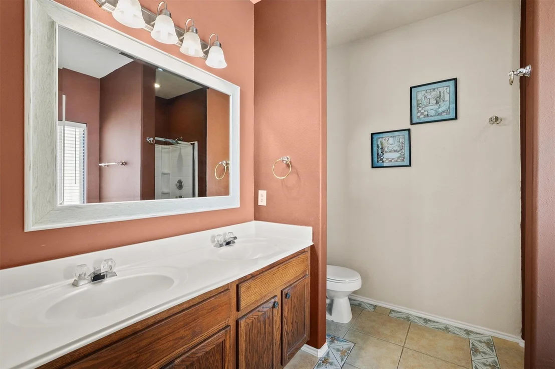 Photo of 981 Doire Drive