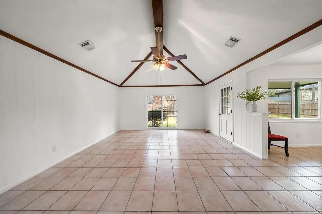 Photo of 307 Bickett Lane