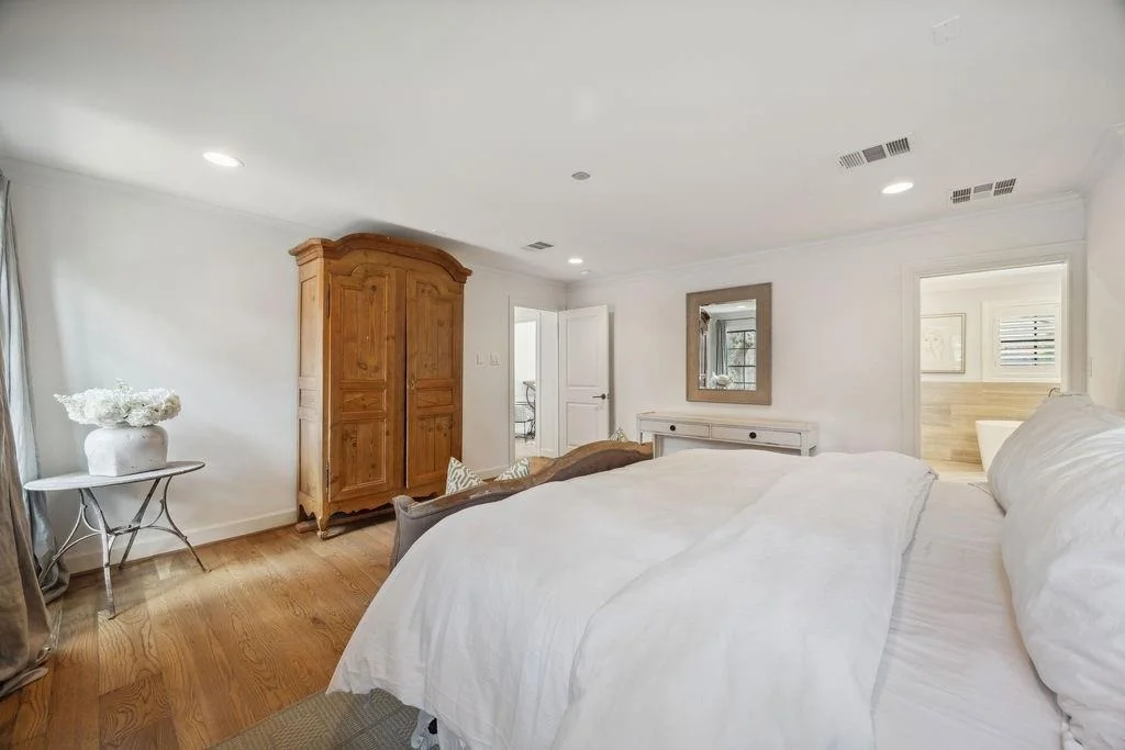 Photo of 10034 Cedar Creek Drive