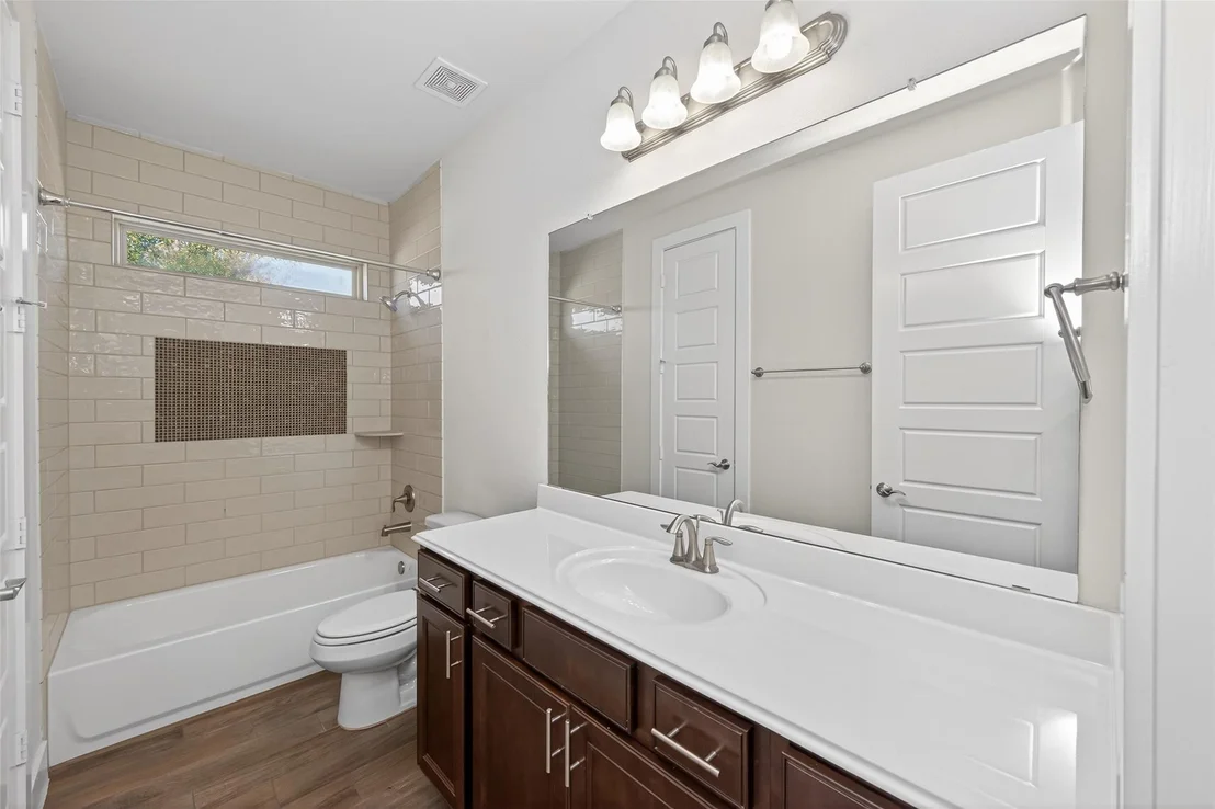Photo of 15410 Trumball Manor Drive