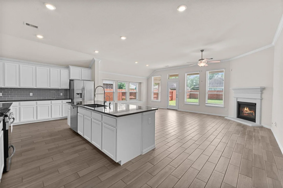 Photo of 4331 Tawny Timber Drive