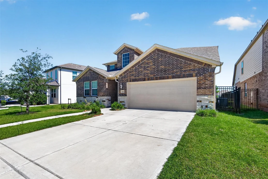 Photo of 633 Cape Capri Drive