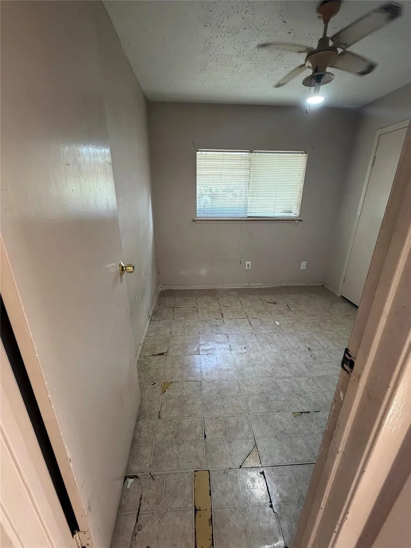 Photo of 6905 Greenyard Drive