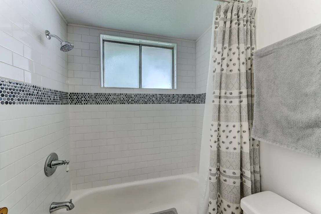 Photo of 12211 Plumpoint Drive