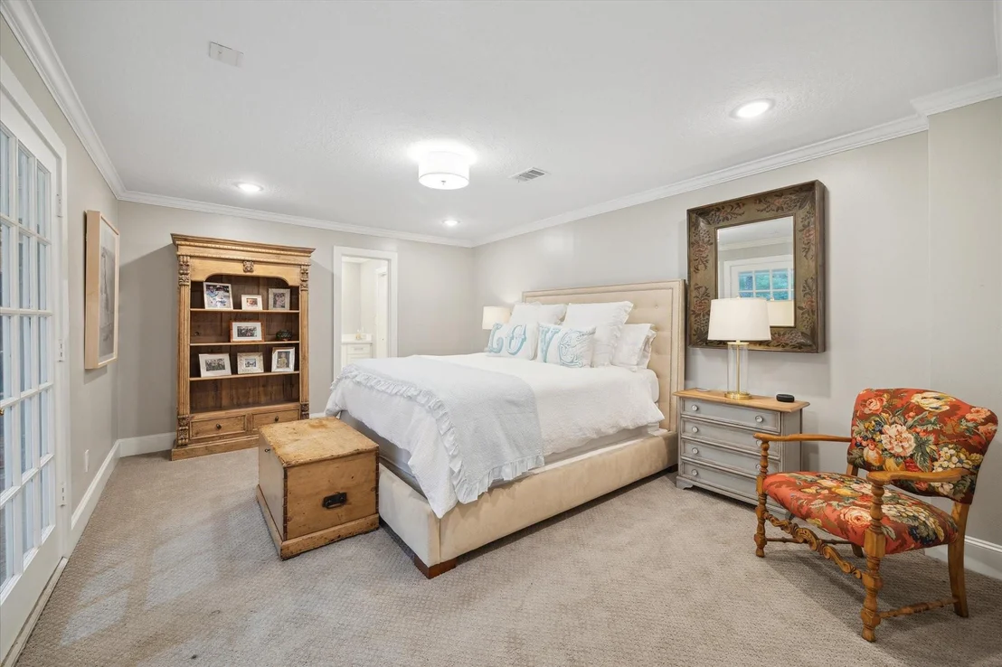 Photo of 8703 Chelmsford Lane