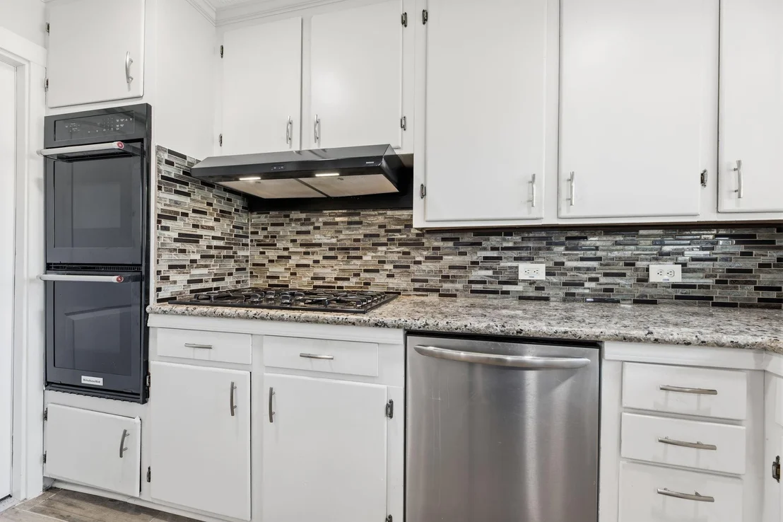 Photo of 9766 Westview Drive