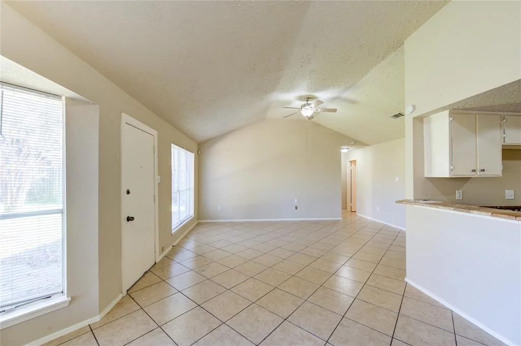 Photo of 6943 Foxwaithe Lane