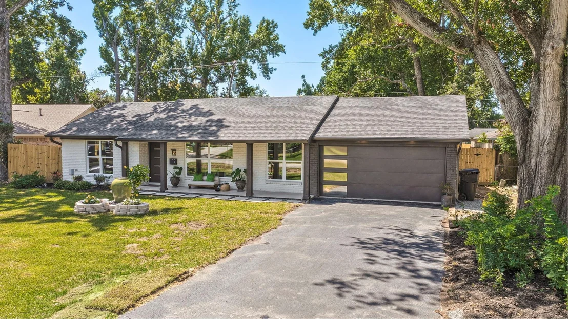 Photo of 8923 Rockhurst Drive