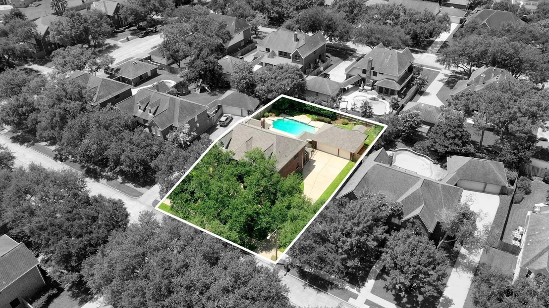 Photo of 1808 Brookside Drive